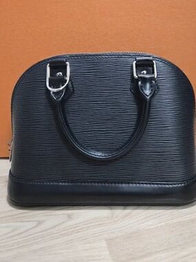 LV ALMA BB EPI BLACK